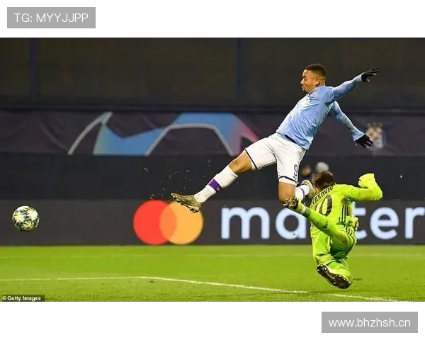 罗德里:高位控球下出球枢纽+节奏控制的极致体现 罗德里:高位控球下出球枢纽+节奏控制的极致体现